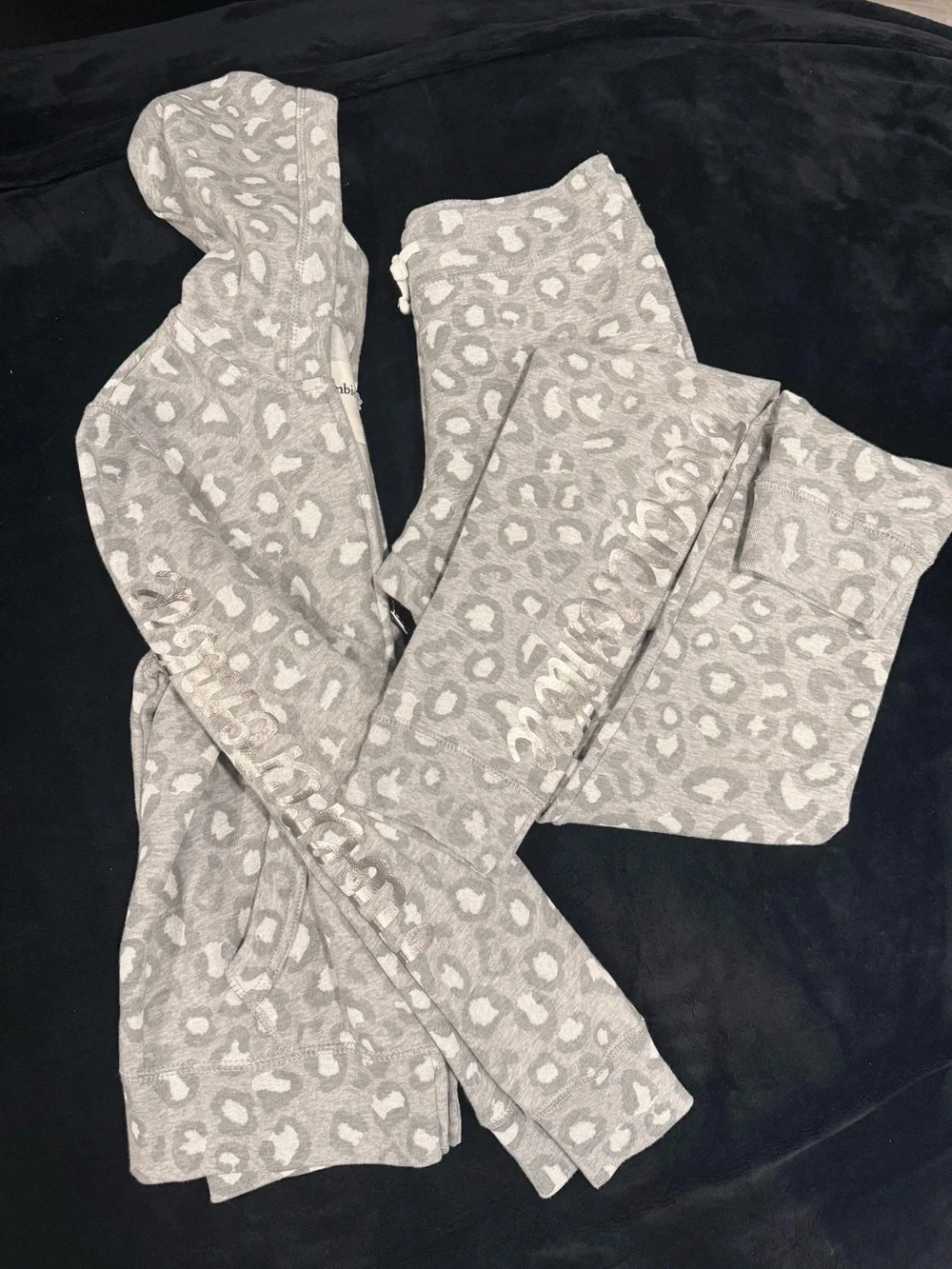 abercrombie kids Gray Leopard Zip Hoodie & Jogger Set